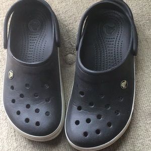 University of Colorado Boulder Buffs Crocs size 9
